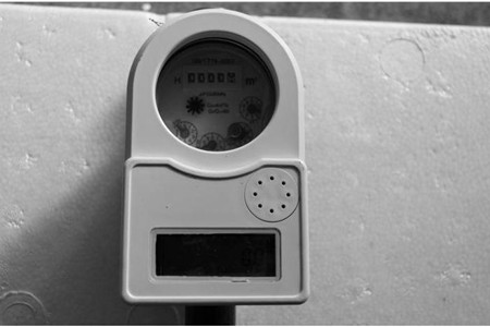 預(yù)付費(fèi)水表使用麻煩嗎？